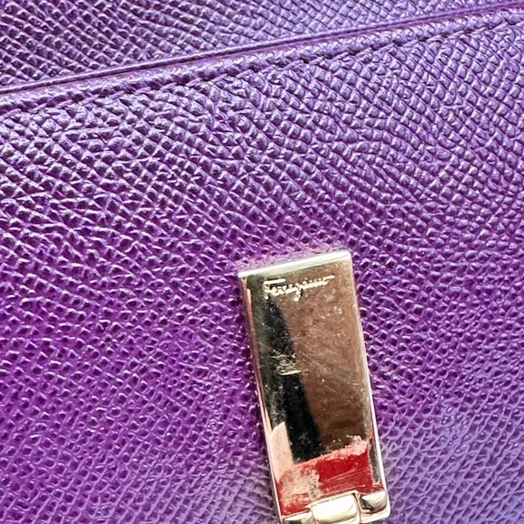 SALVATORE FERRAGAMO GANCINI CONTINENTAL WALLET - Picture 10 of 10